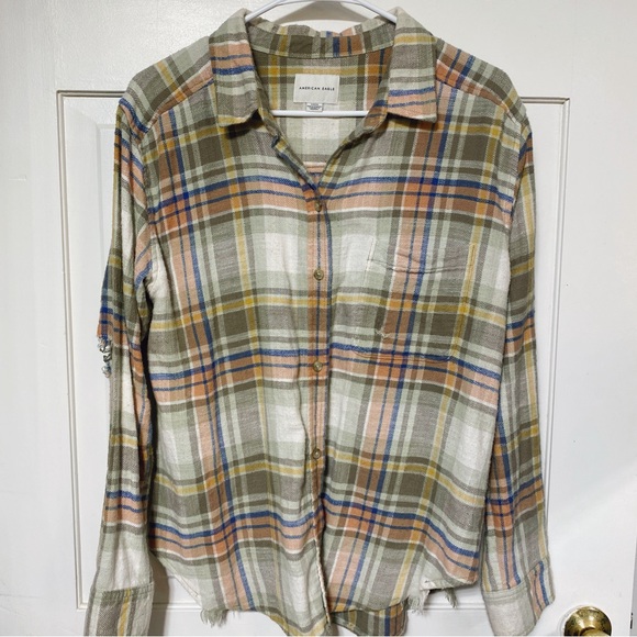 American Eagle Outfitters Boyfriend Distressed Flannel - Picture 1 of 6
